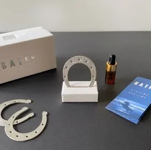 ルームフレグランス　BATEi　　 White 銀